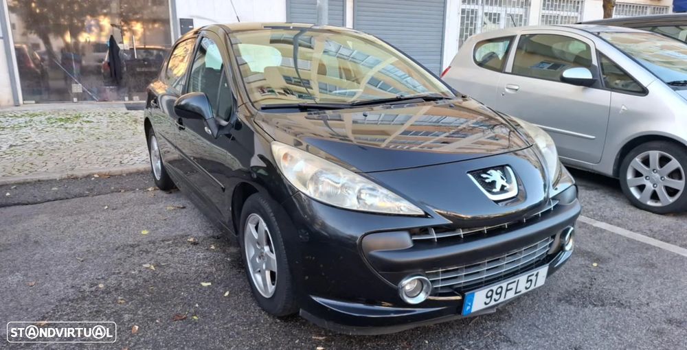 Peugeot 207 1.4 HDi Trendy - 1