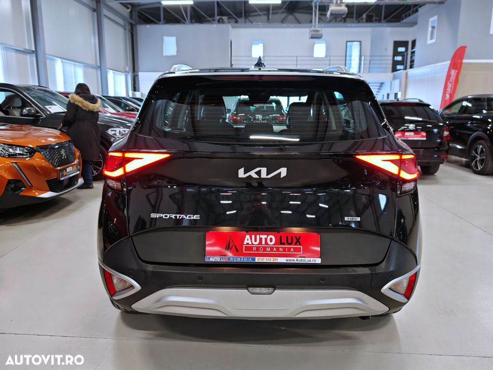 Kia Sportage 1.6 T-GDI HEV 6AT 4x2 Style - 30