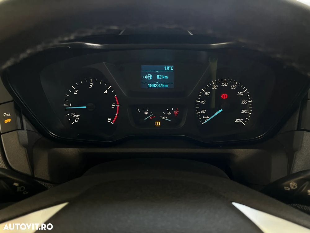 Ford Transit - 15