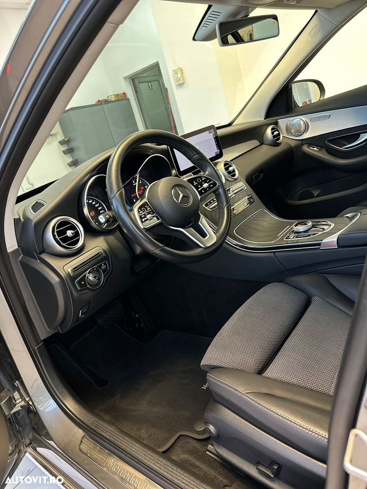 Mercedes-Benz C 220 d T 9G-TRONIC Avantgarde - 11
