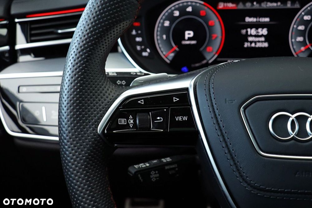 Audi A8 - 30