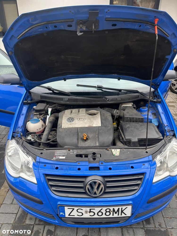Volkswagen Polo - 11