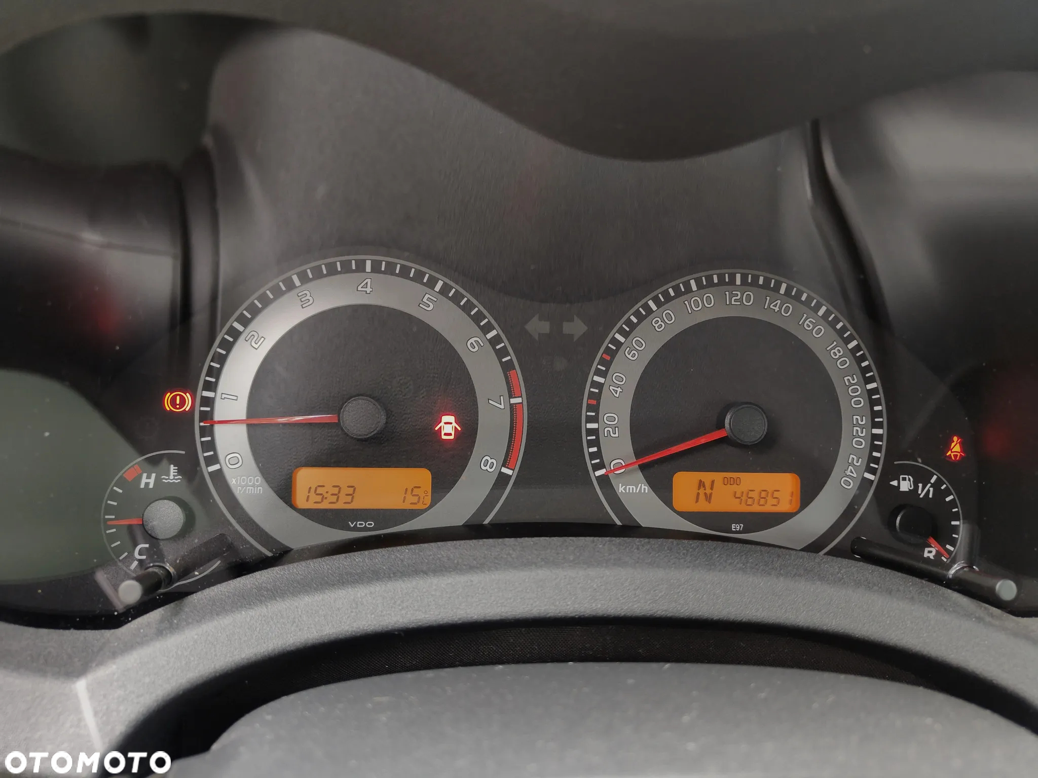 Toyota Auris 1.6 Premium Comfort MS - 21