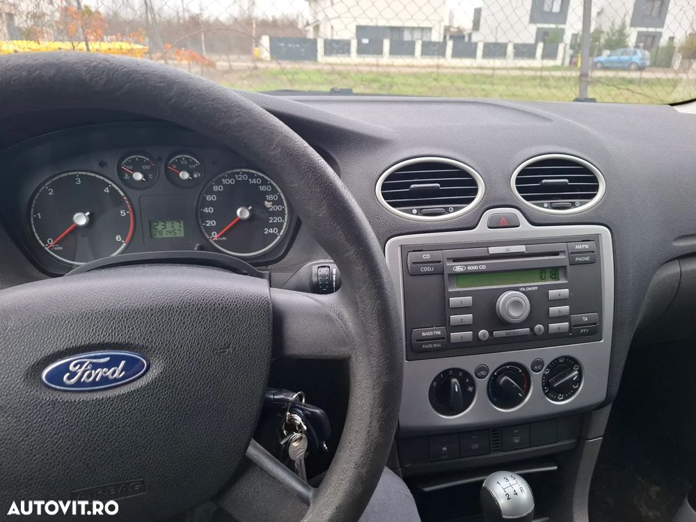 Ford Focus 1.6 TDCI Trend - 12