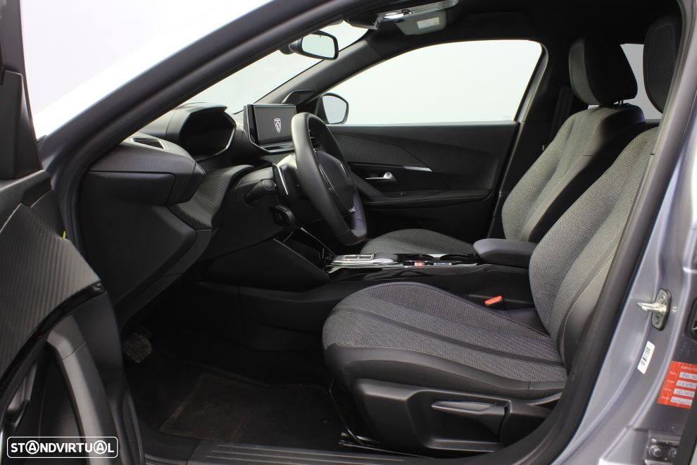 Peugeot 2008 - 22