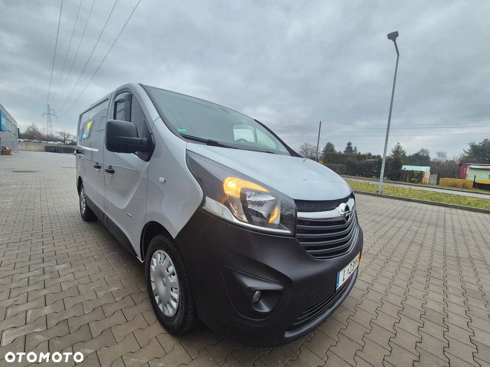 Opel Vivaro - 34