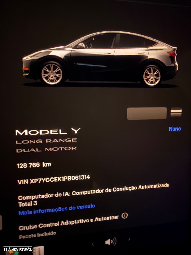 Tesla Model Y - 15