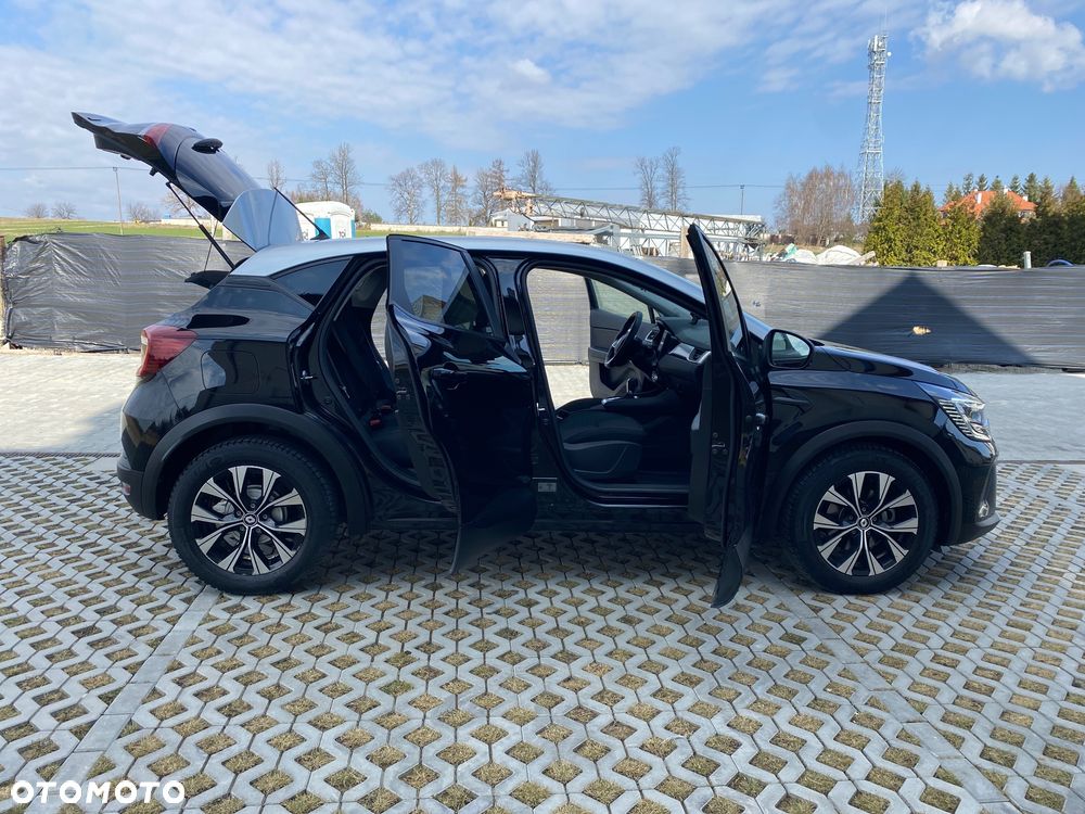 Renault Captur - 22