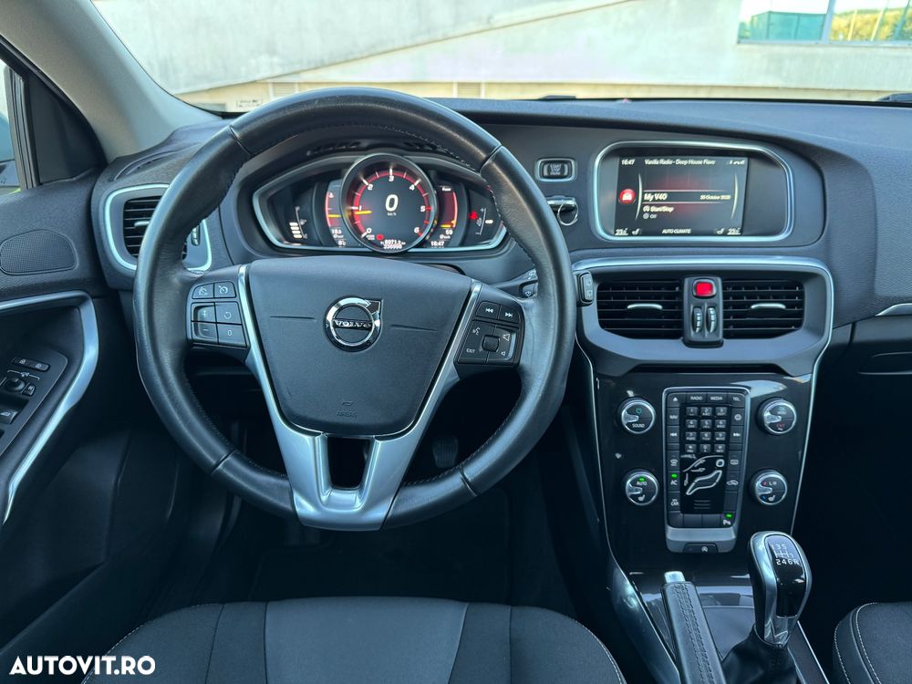 Volvo V40 D2 - 20