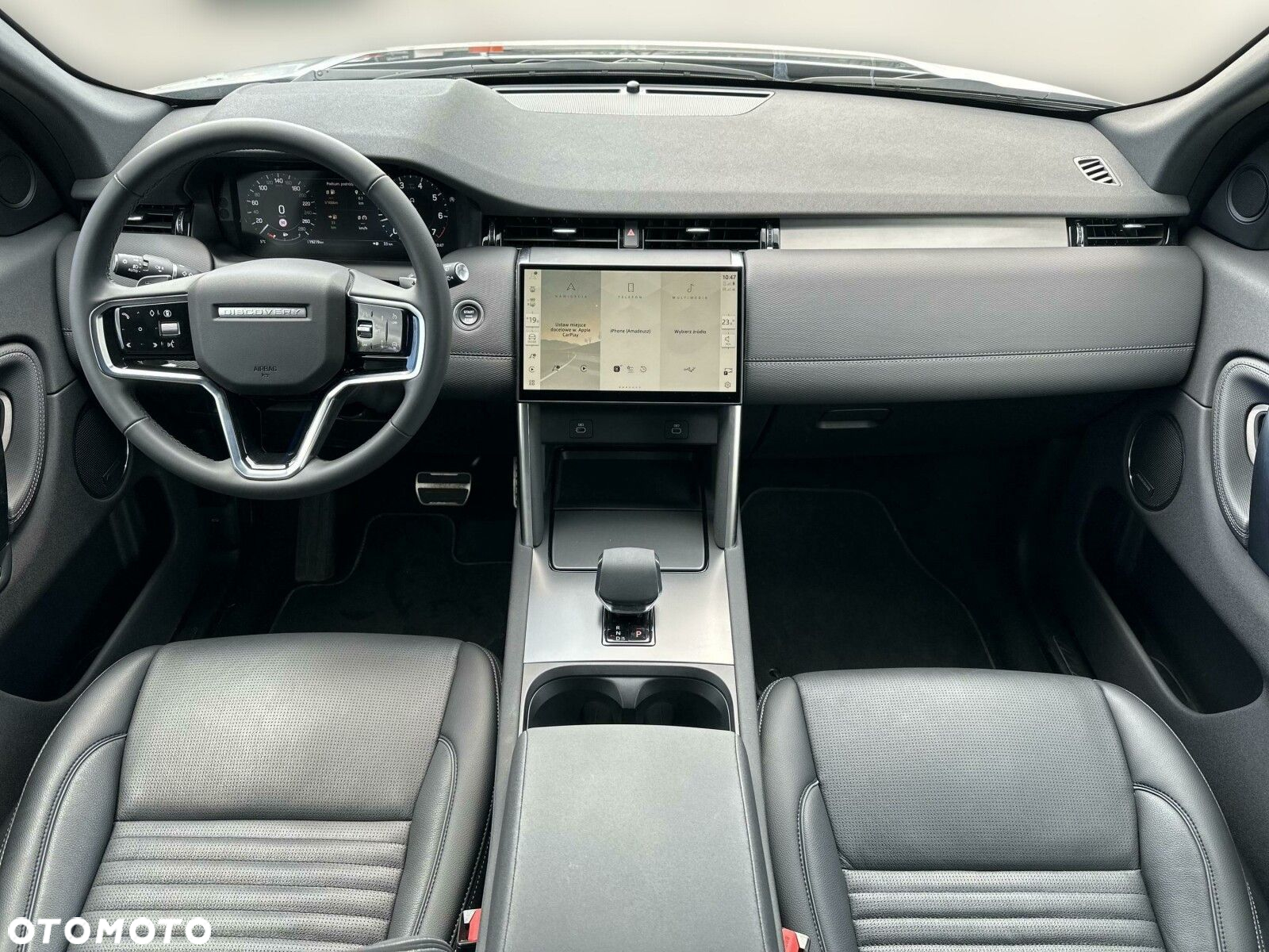Land Rover Discovery Sport - 11