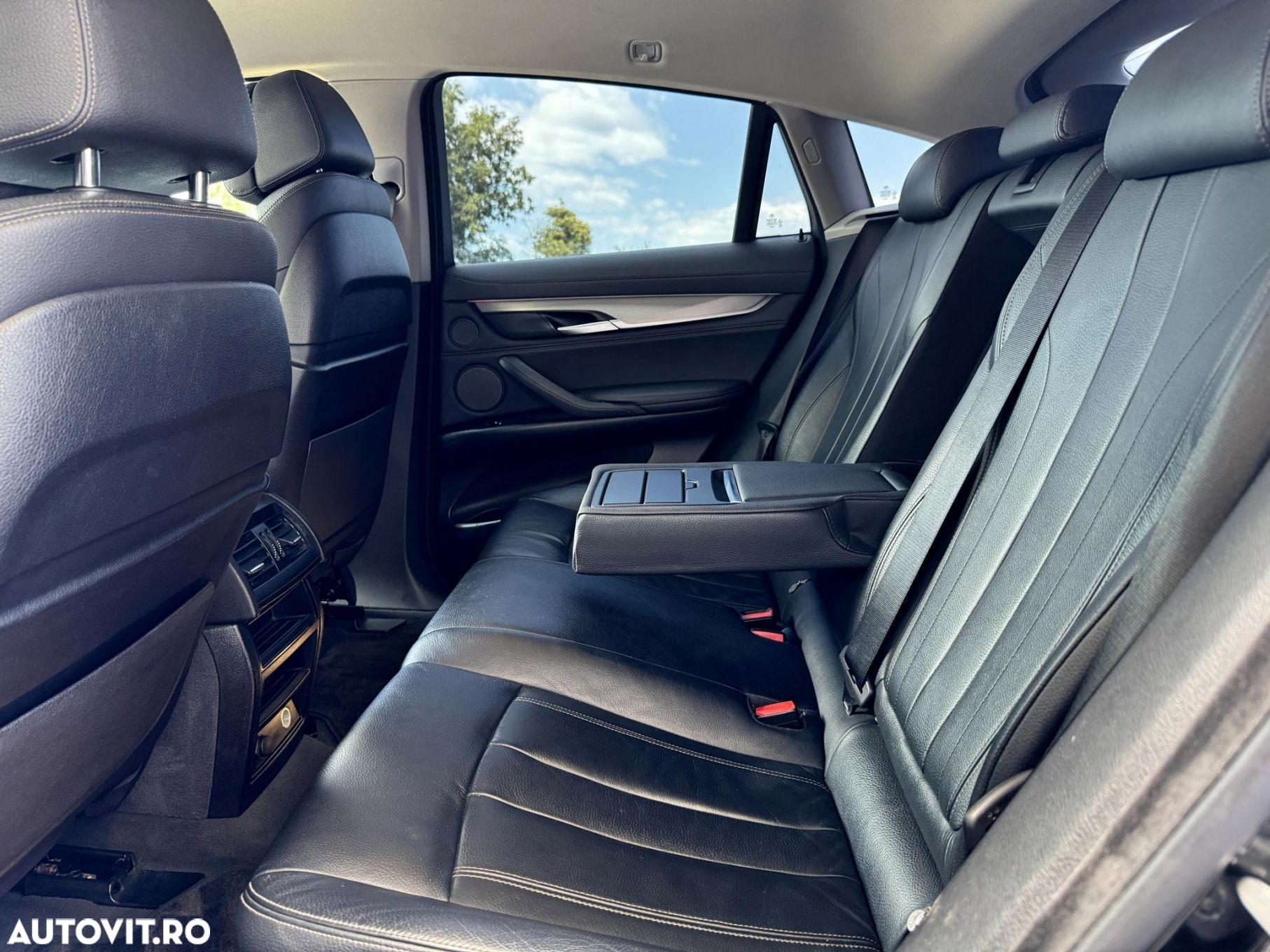 BMW X6 xDrive30d - 29