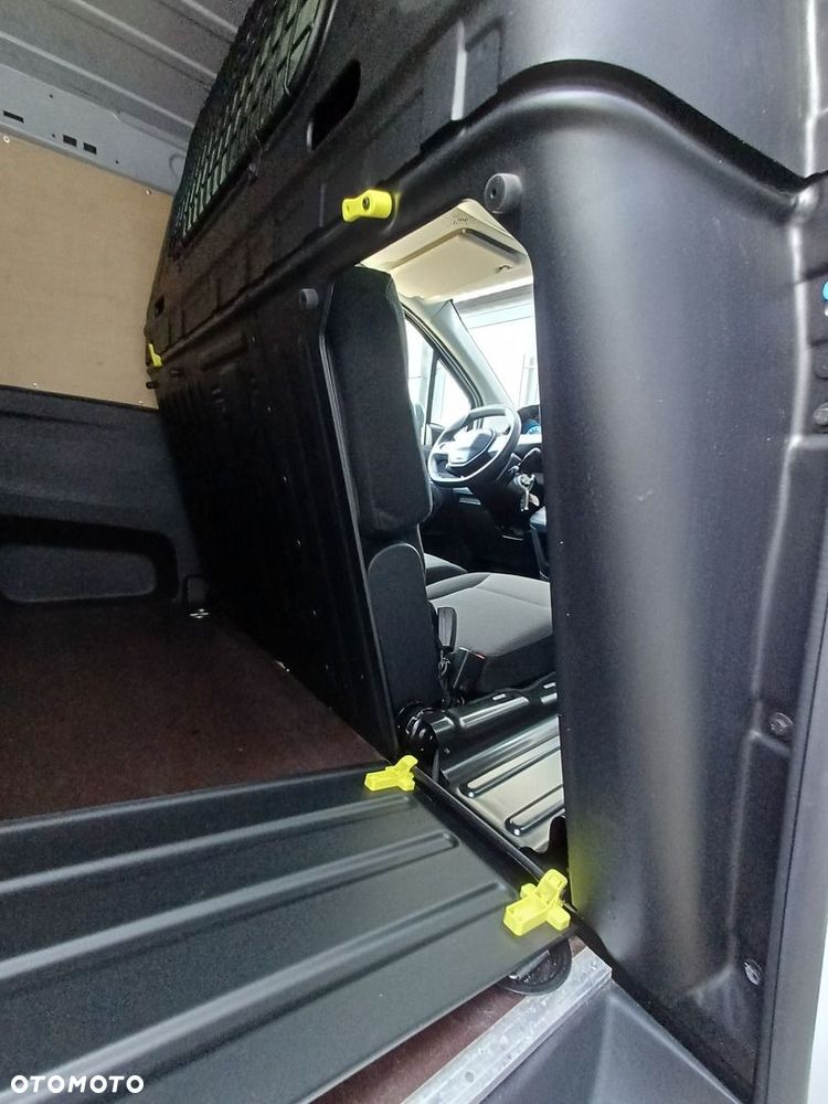 Peugeot Partner - 33