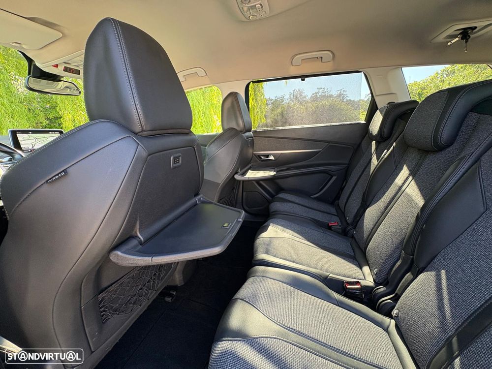 Peugeot 5008 1.5 BlueHDi Active Pack EAT8 - 14