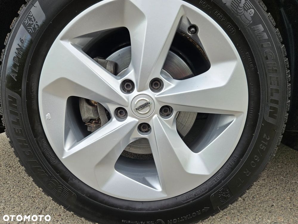 Nissan Qashqai 1.2 DIG-T N-Vision - 17