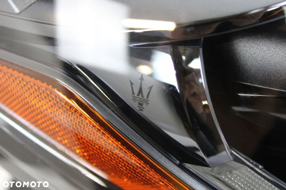PRAWY REFLEKTOR LAMPA PRZÓD LED MASERATI GRECALE USA - 4