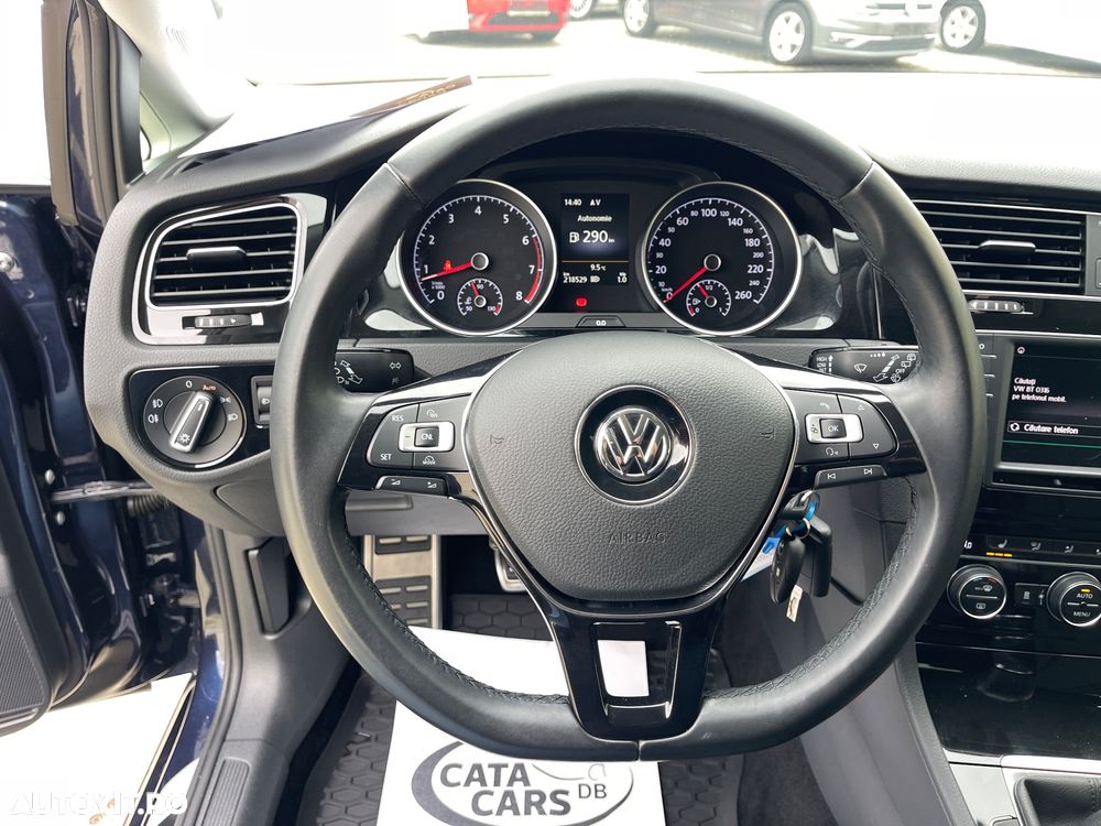 Volkswagen Golf 1.2 TSI BlueMotion Technology Allstar - 37