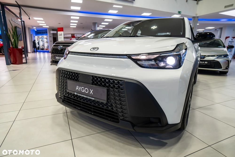 Toyota Aygo X Hybrid 1.5 Comfort e-CVT - 10