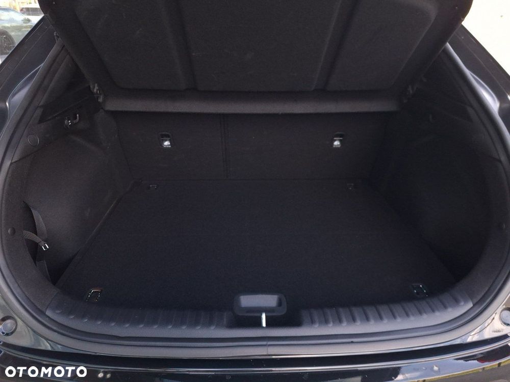 Kia XCeed 1.5 T-GDI M - 22