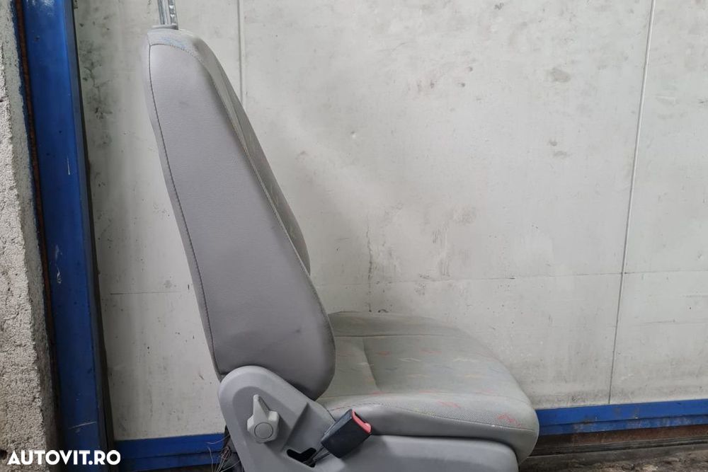 Scaun cu perna de aer Volkswagen Crafter 2.5 - 4