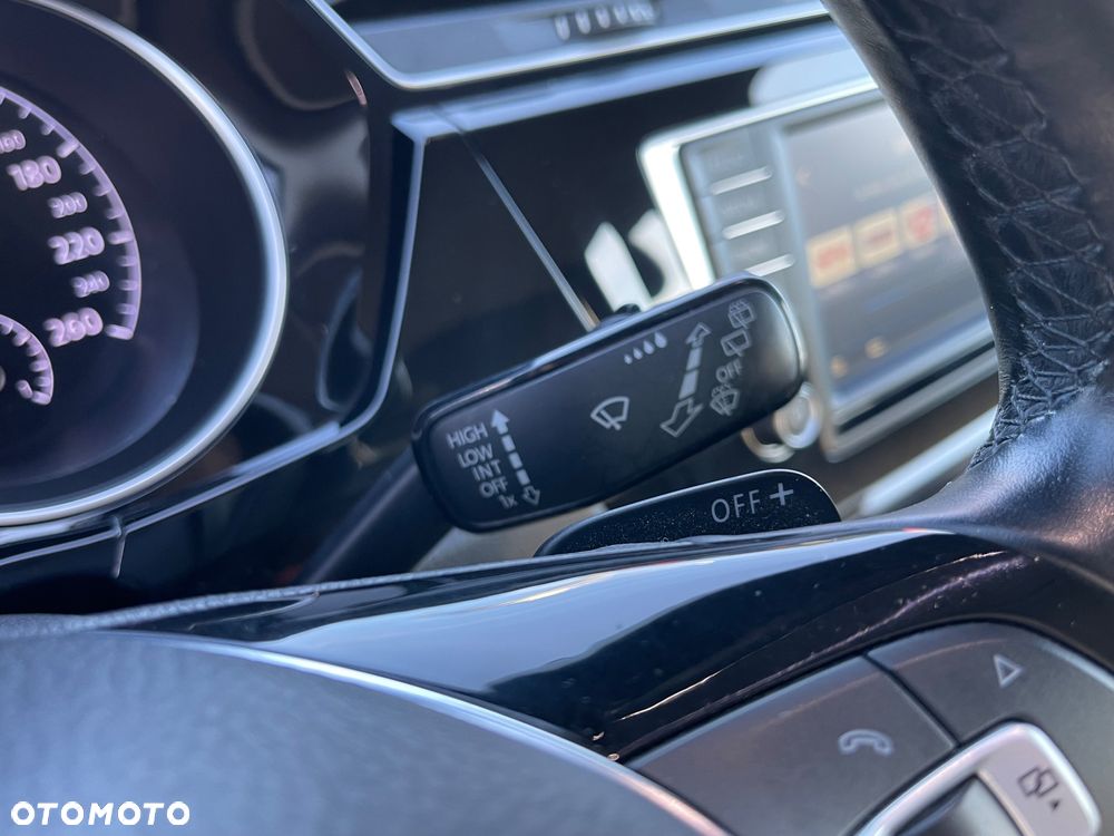 Volkswagen Touran 1.4 TSI (BlueMotion Technology) DSG Highline - 26