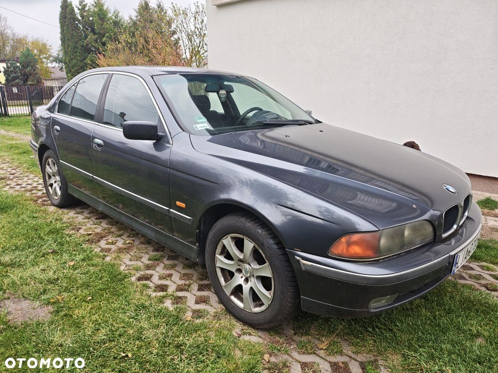 BMW Seria 5 - 1