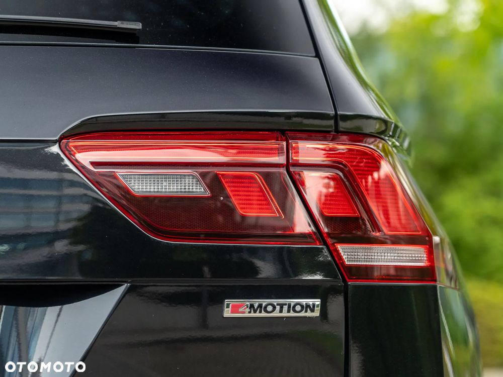 Volkswagen Tiguan 2,0 TSI OPF 4Motion DSG R-Line - 31