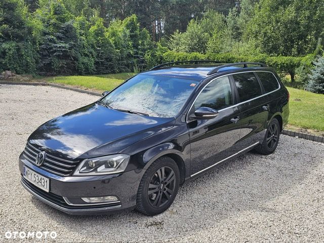 Volkswagen Passat 2.0 TDI Comfortline DSG - 8