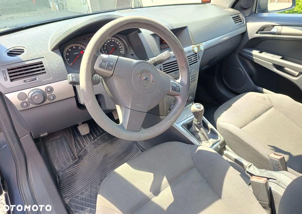 Opel Astra 1.4 111 - 6