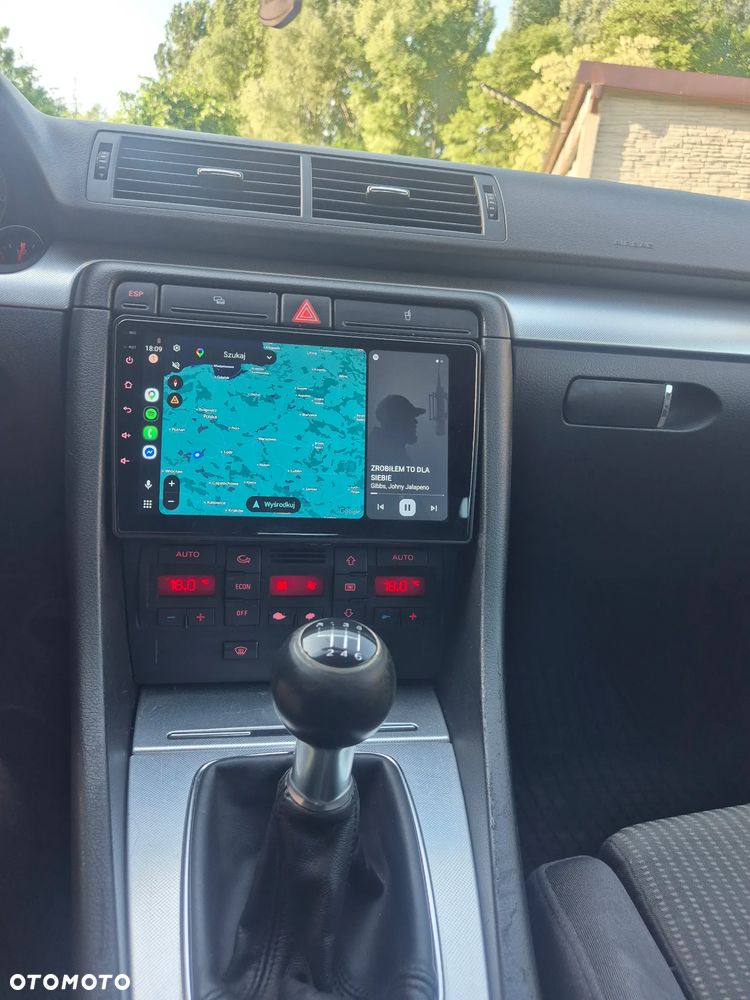 Audi A4 Limousine 2.0T FSI - 14