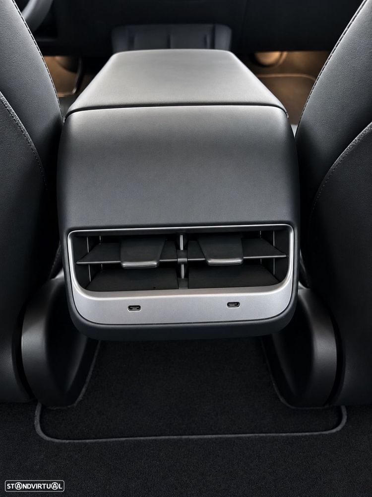 Tesla Model 3 - 22