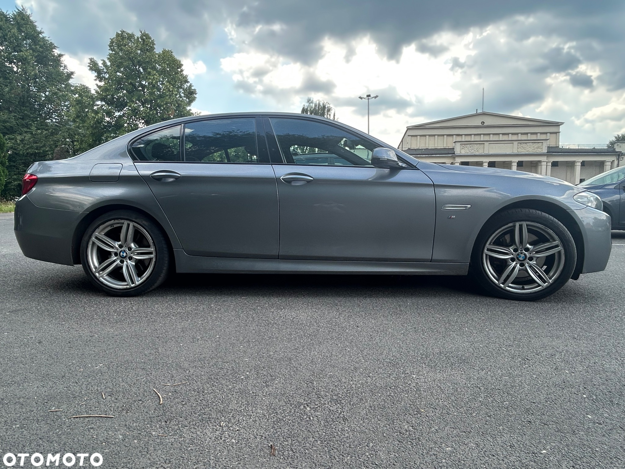 BMW Seria 5 - 34