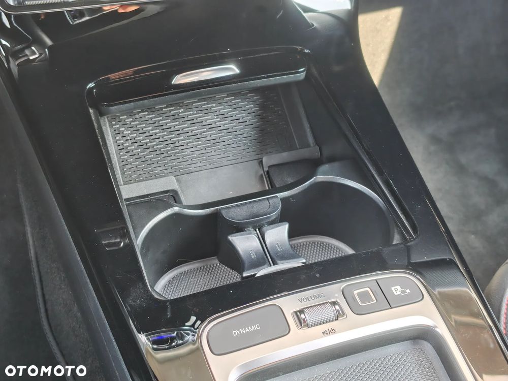 Mercedes-Benz CLA 200 mHEV AMG Line 7G-DCT - 20