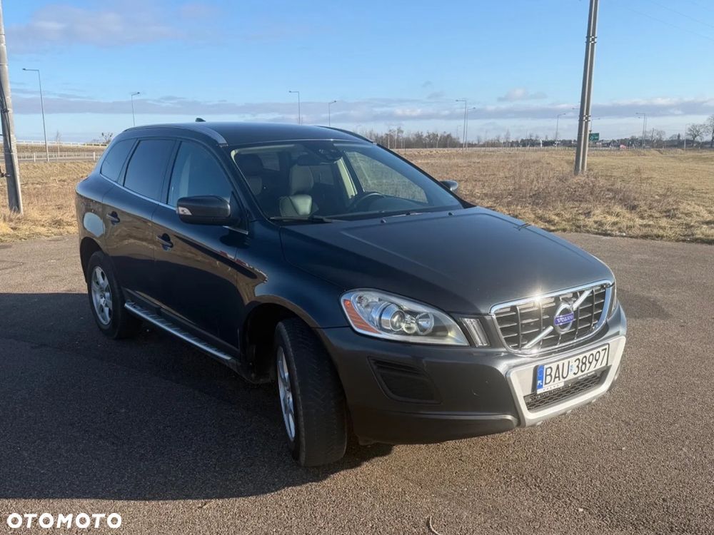 Volvo XC 60 D3 Momentum - 1
