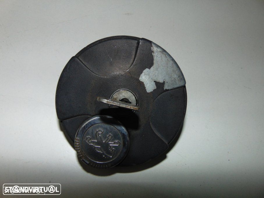 Peugeot 305 e outros - tampa de gasolina - 3