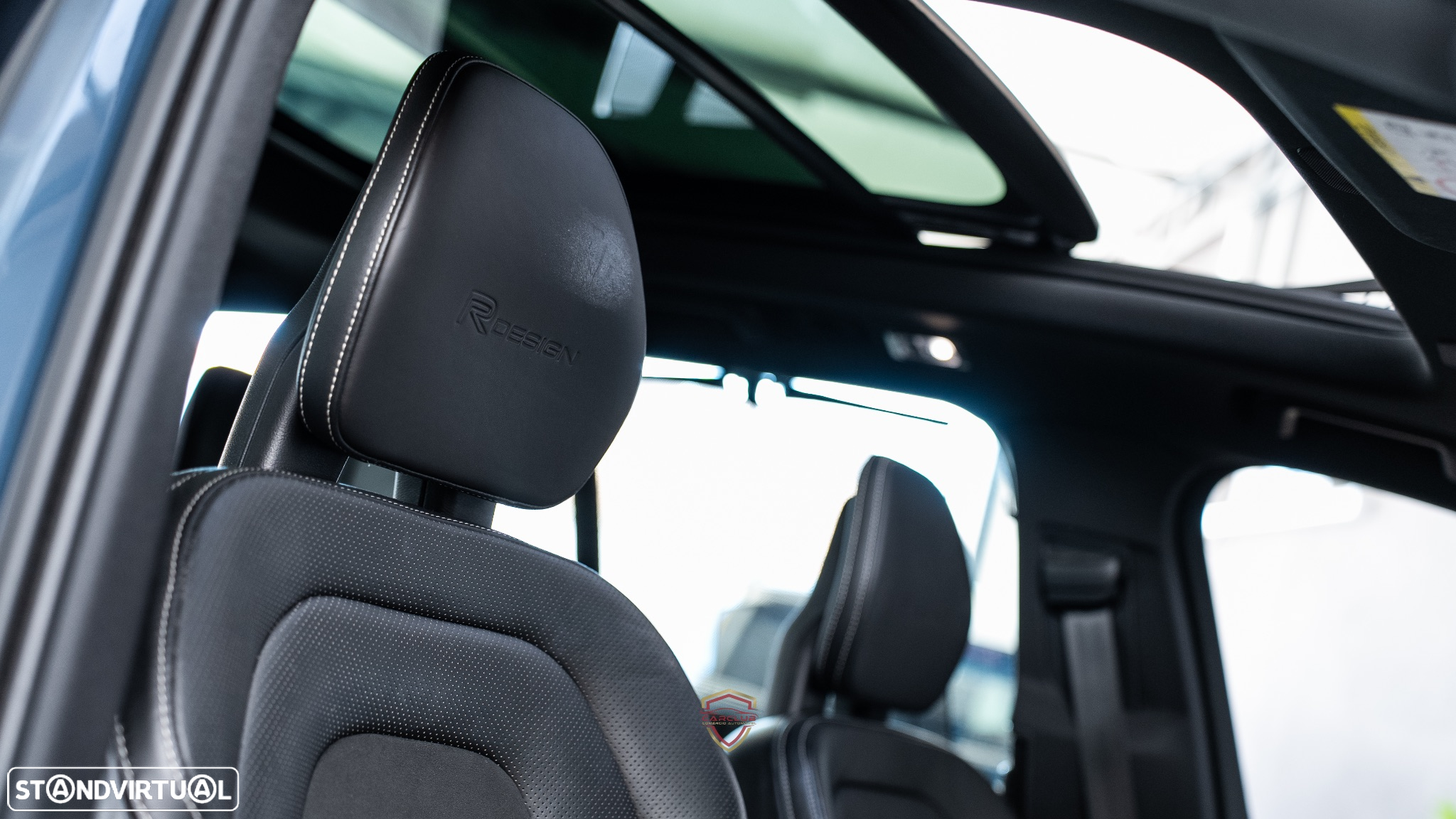 Volvo XC 90 2.0 T8 PHEV R-Design AWD - 45