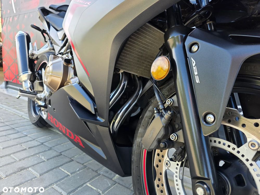 Honda CBR - 29