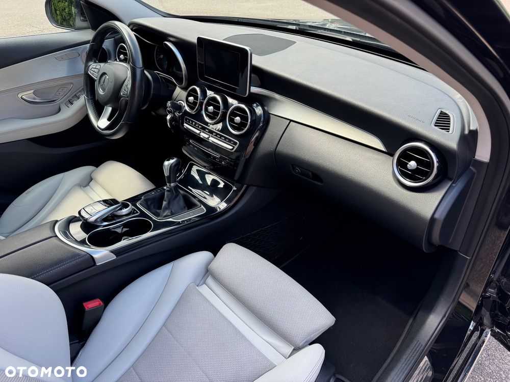 Mercedes-Benz Klasa C 200 (BlueTEC) d Avantgarde - 19