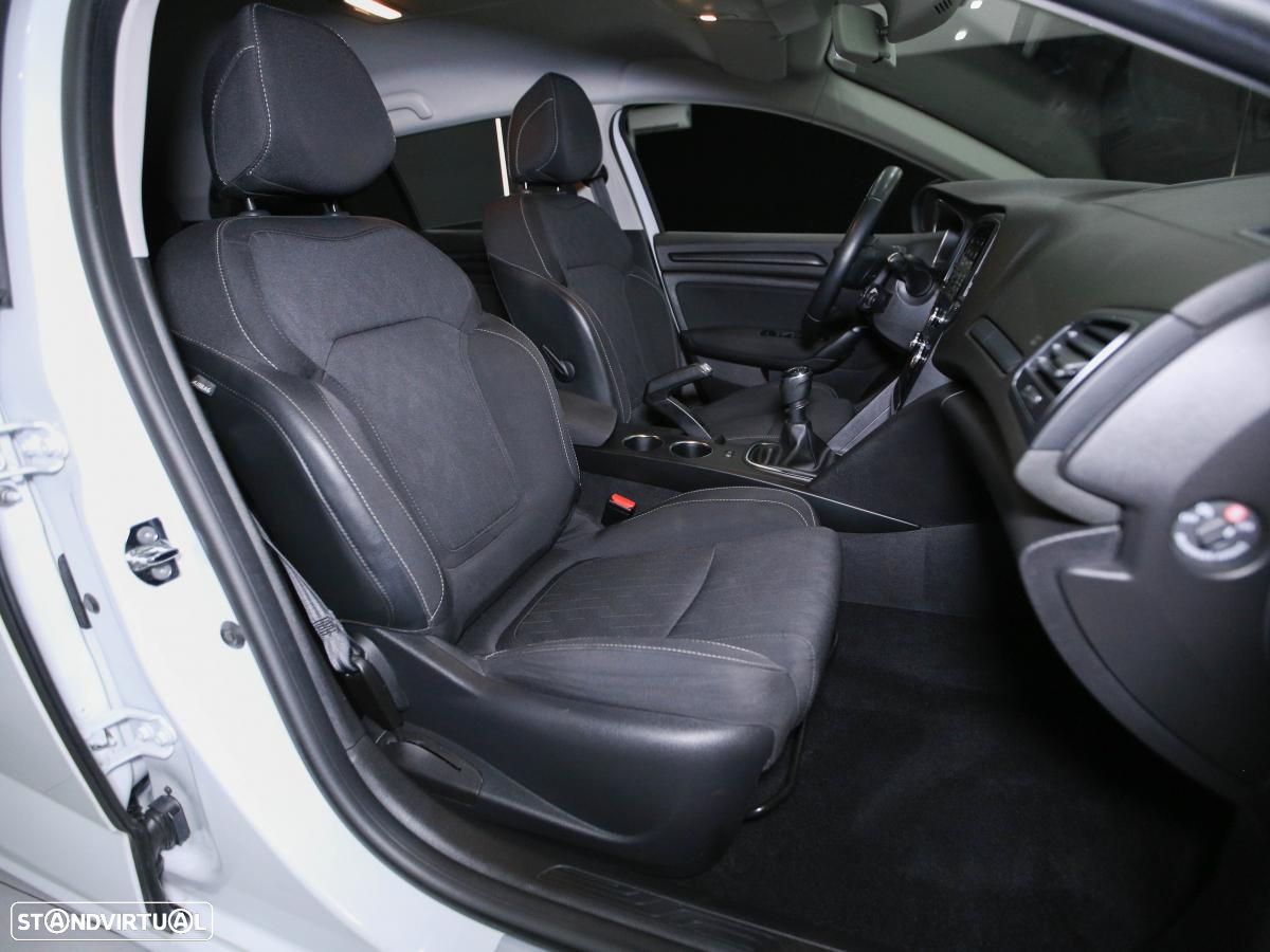Renault Mégane Sport Tourer 1.5 Blue dCi Limited - 9