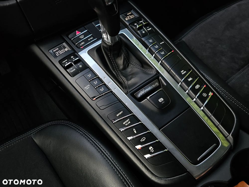 Porsche Macan GTS - 12
