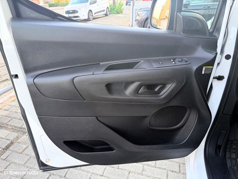 Peugeot Partner 1.5 BlueHDi Standard EAT8 - 18