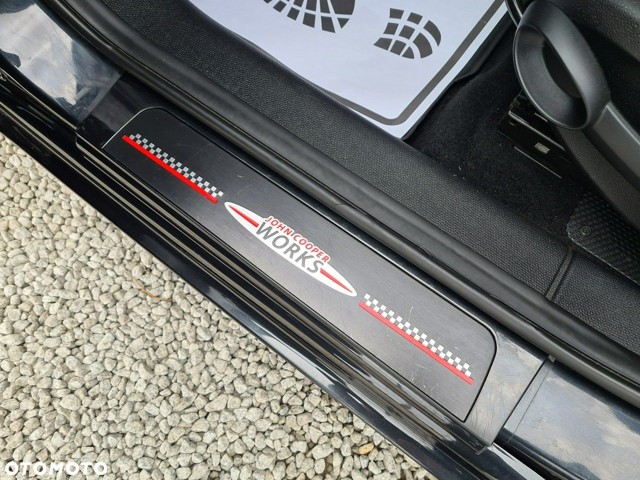 MINI John Cooper Works - 30