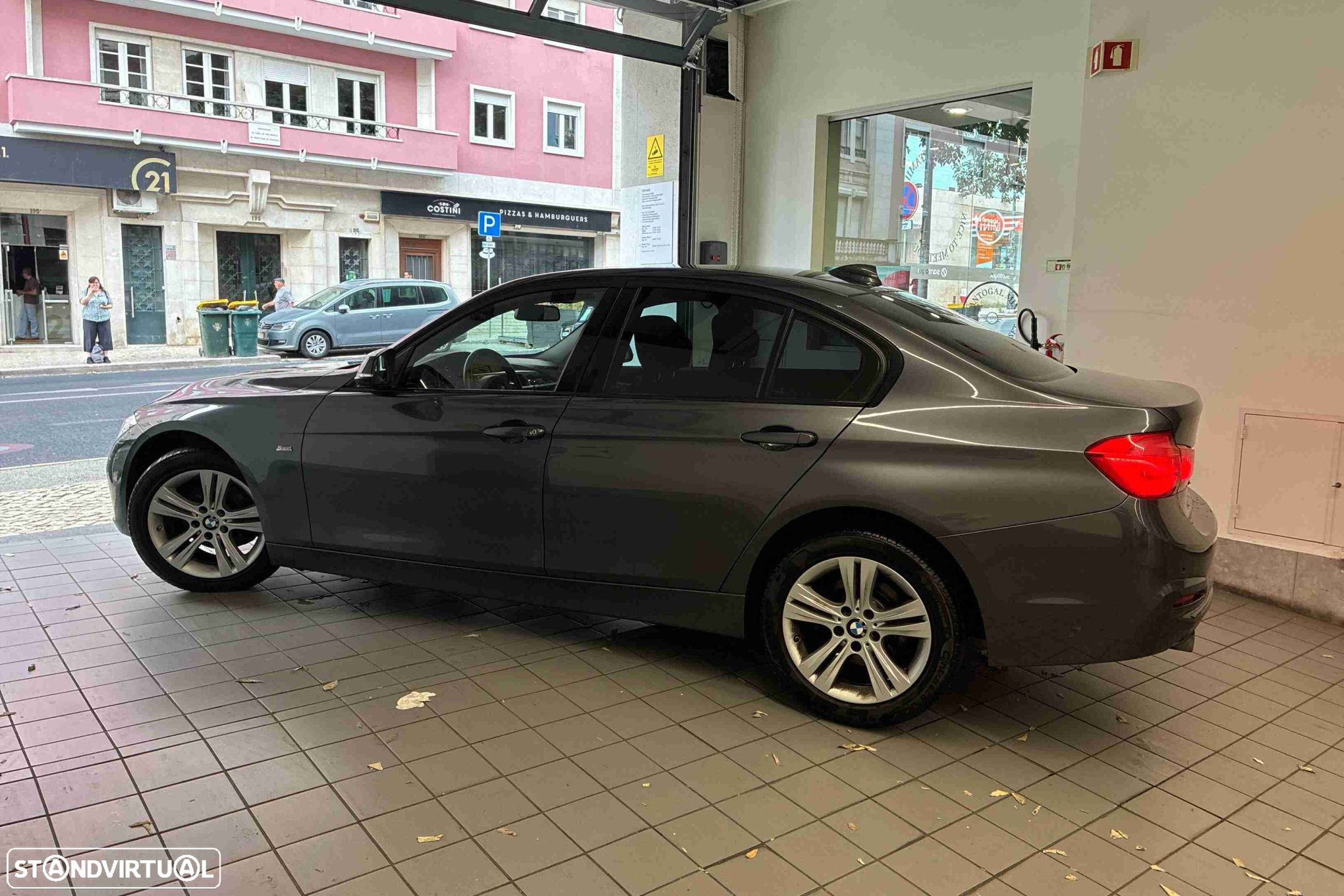 BMW 318 d Line Sport Auto - 5