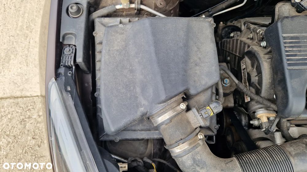 CHEVROLET CRUZE 1.7 VCDI OBUDOWA FILTRA POWIETRZA - 1