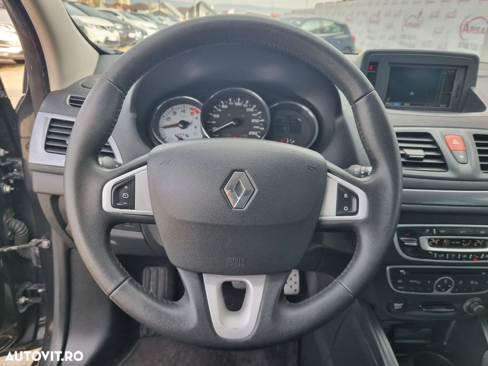 Renault Megane ENERGY dCi 110 GT LINE - 15