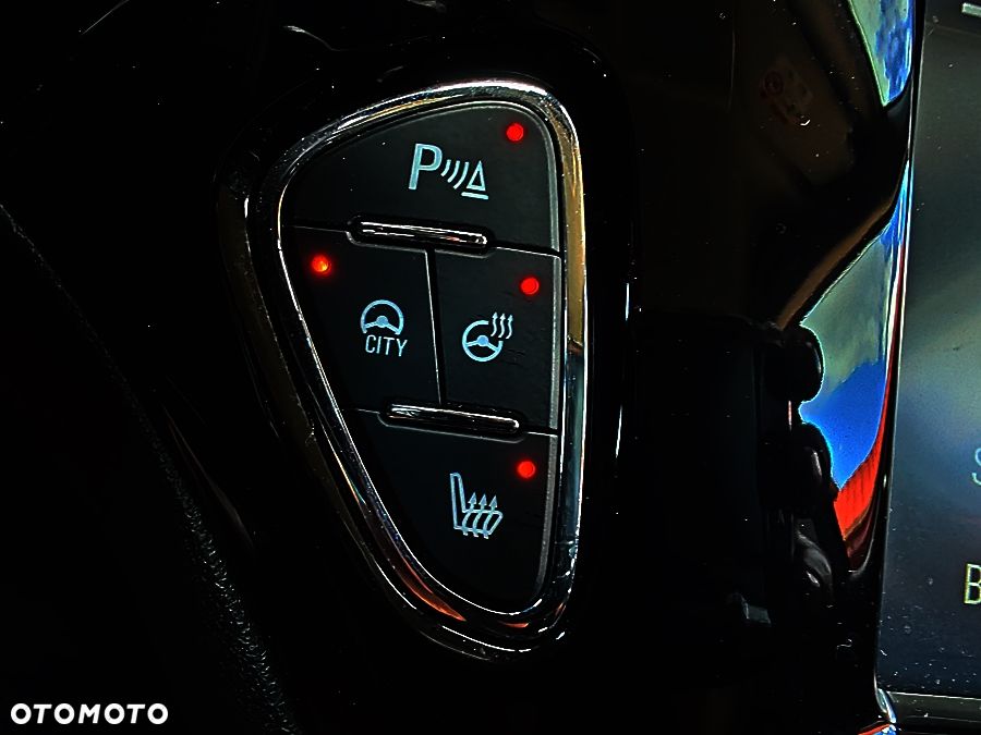 Opel Corsa 1.2 120 Jahre - 27