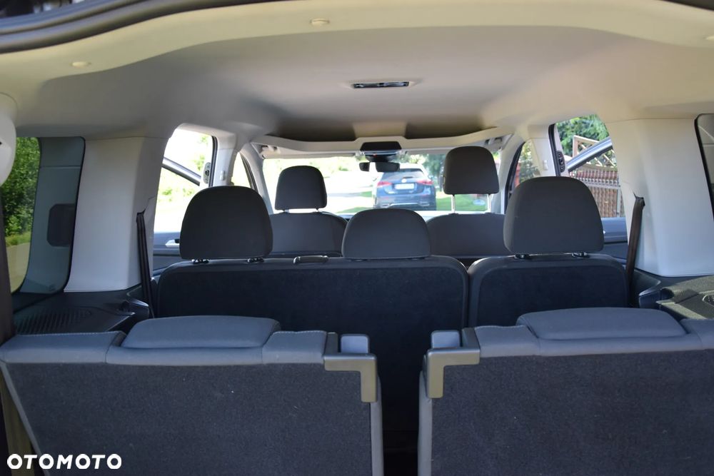 Ford Tourneo Connect 2.0 EcoBlue Allrad TITANIUM - 18