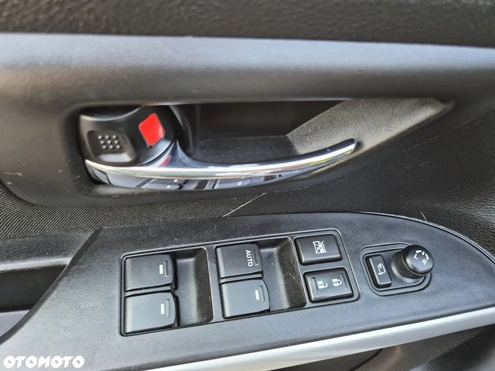 Suzuki SX4 S-Cross - 29