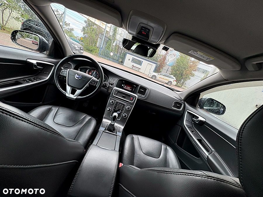 Volvo V60 D2 Drive-E Summum - 20