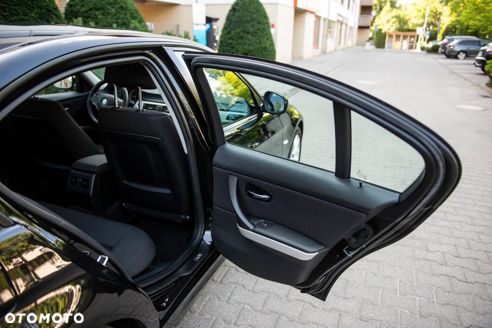 BMW Seria 3 320d - 20