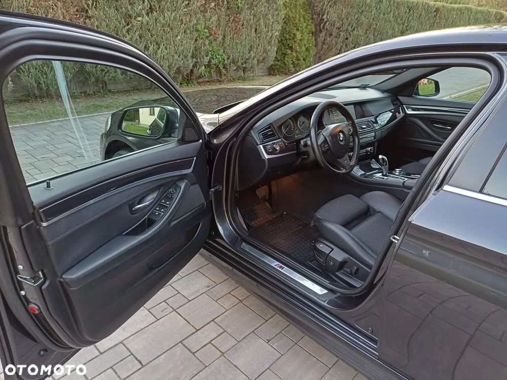 BMW Seria 5 520d - 7